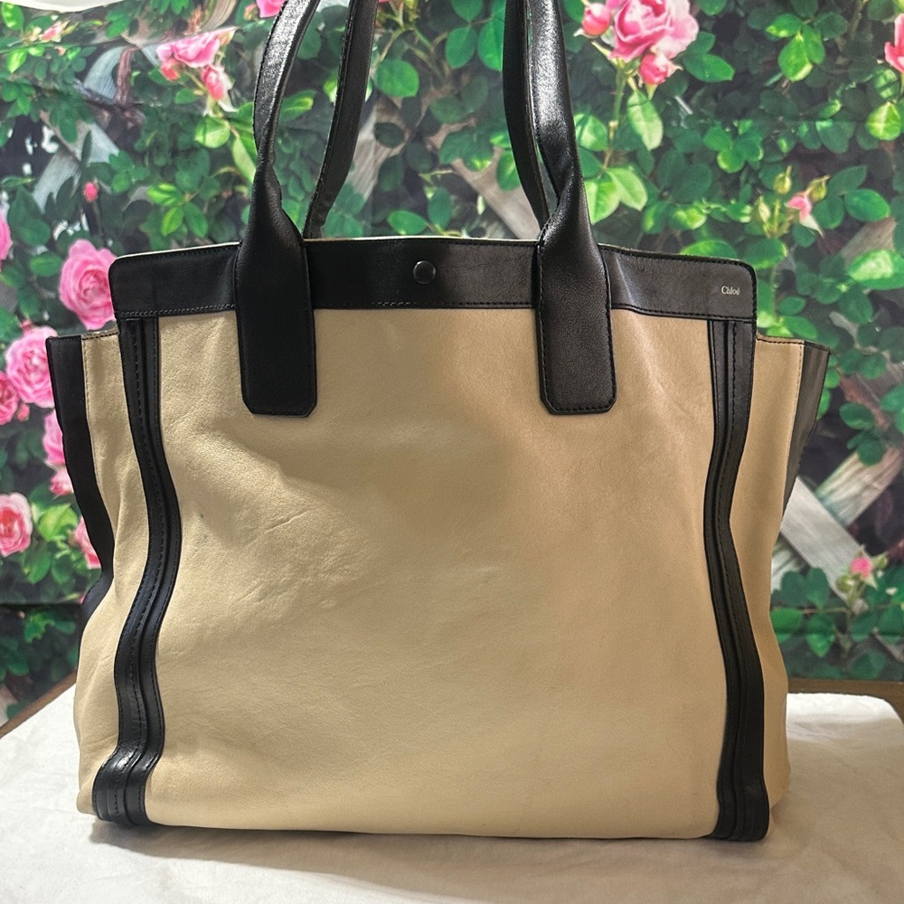 CHLOE Beige and Black Leather Tote Bag TLC